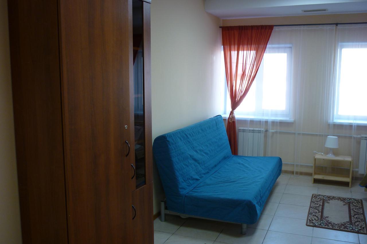 Motel Roza Vetrov Омск Екстериор снимка