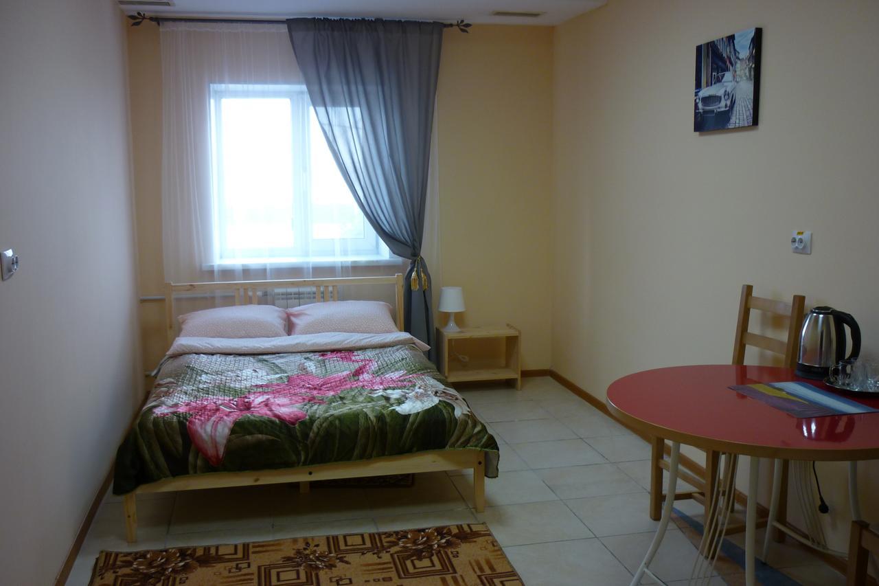 Motel Roza Vetrov Омск Екстериор снимка