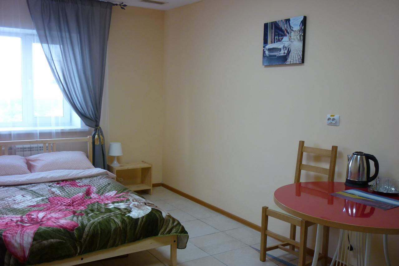 Motel Roza Vetrov Омск Екстериор снимка